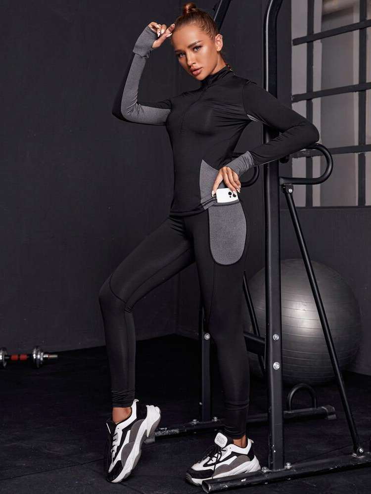  Black Women Active Sets 3298