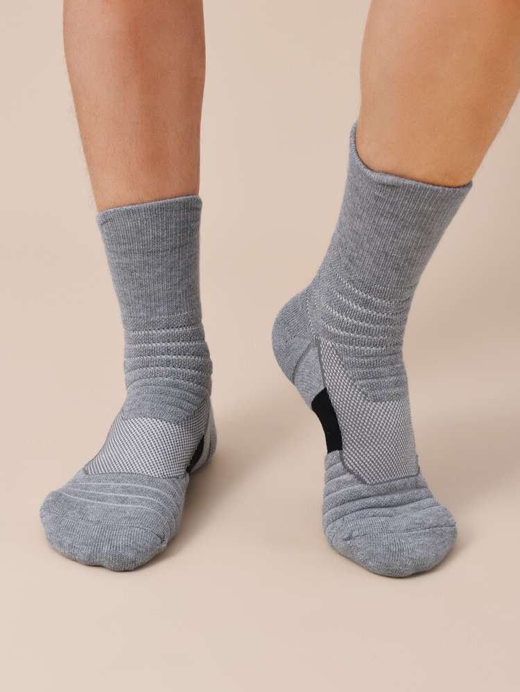   Men Socks 8960