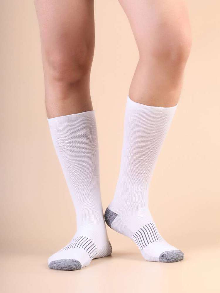  Black  Men Socks 2694