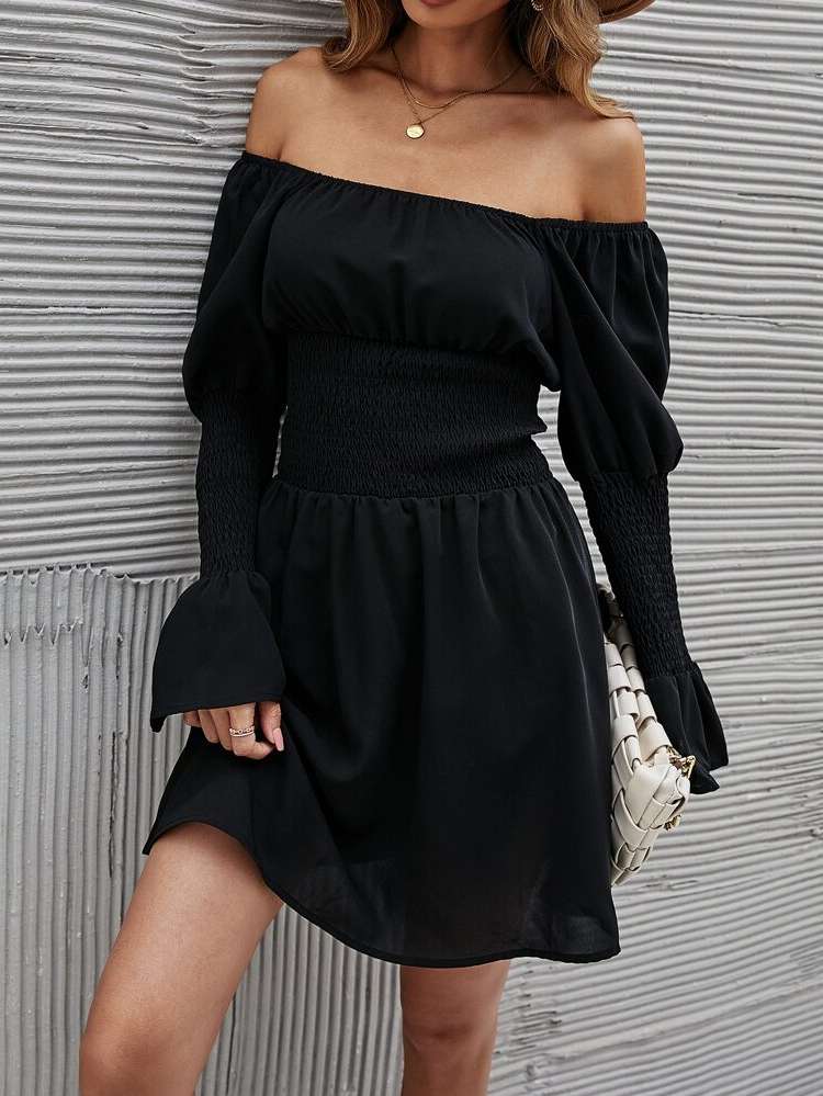 Black Long Sleeve Regular Fit Shirred Women Dresses 1616