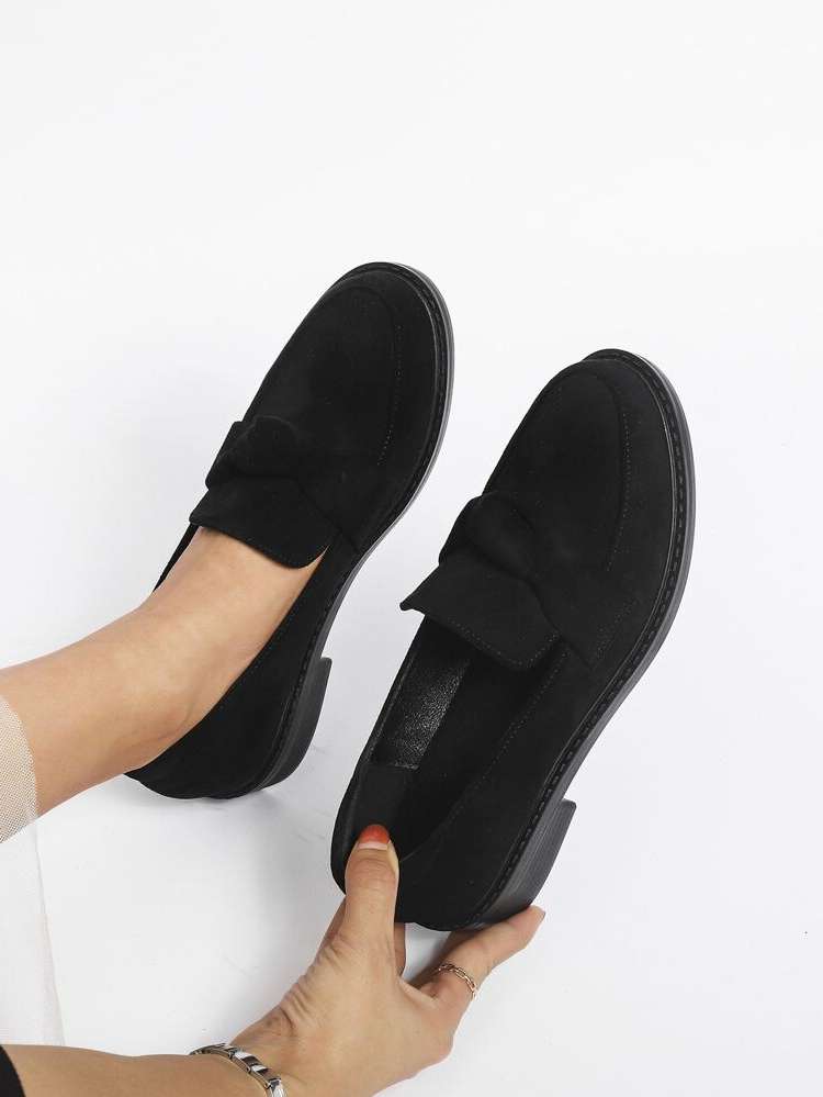 Black Knot Plain Women Flats 581