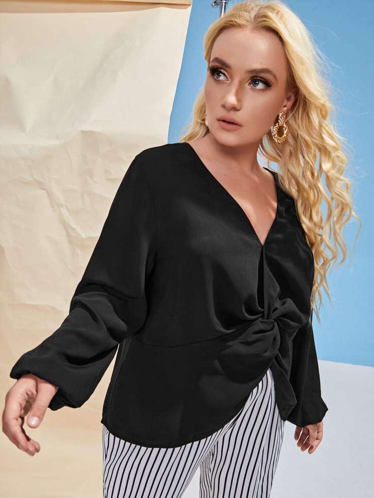  Regular Fit V neck Black Plus Size Tops 659