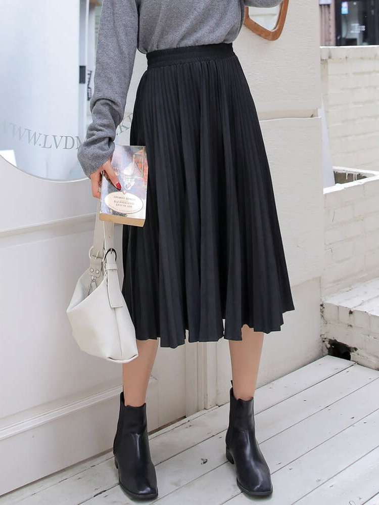 Plain Black Elegant Women Clothing 5354