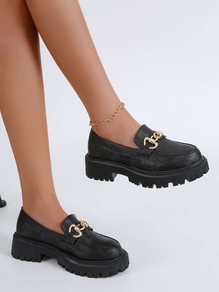  Chain Shoes 446