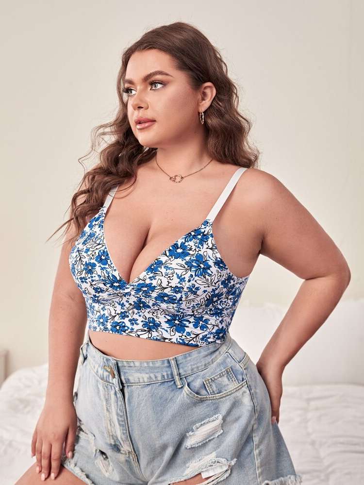 Floral Blue and White Romantic Women Plus Intimates 9318