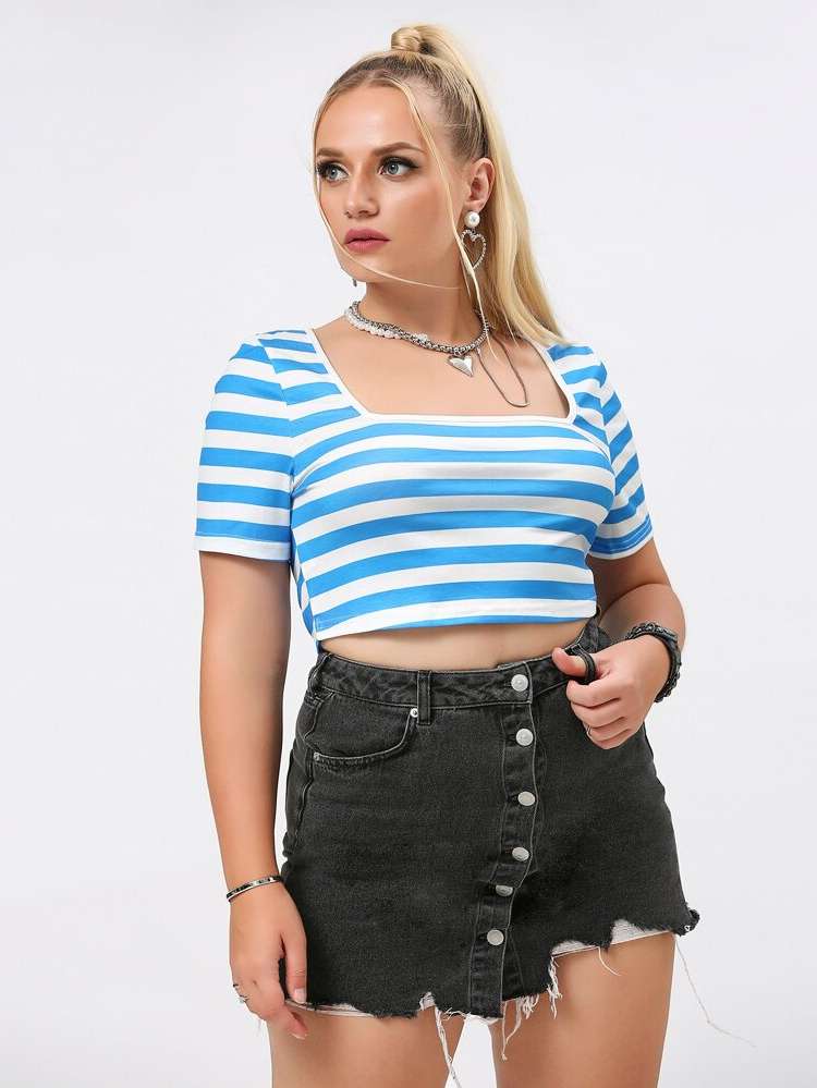 Regular Fit Blue and White Plus Size Tops 1741