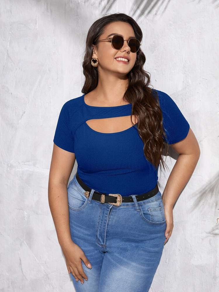  Slim Fit Regular Cut Out Plus Size T-shirts 7220