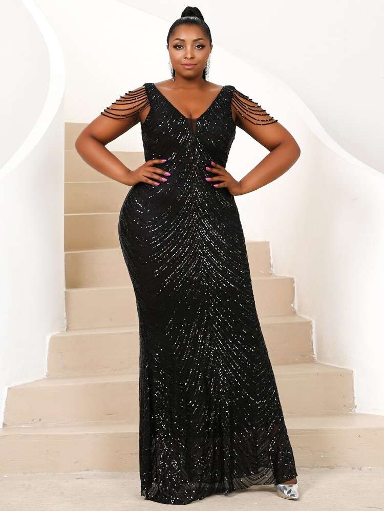  V neck Glamorous Champagne Plus Size Dresses 2106