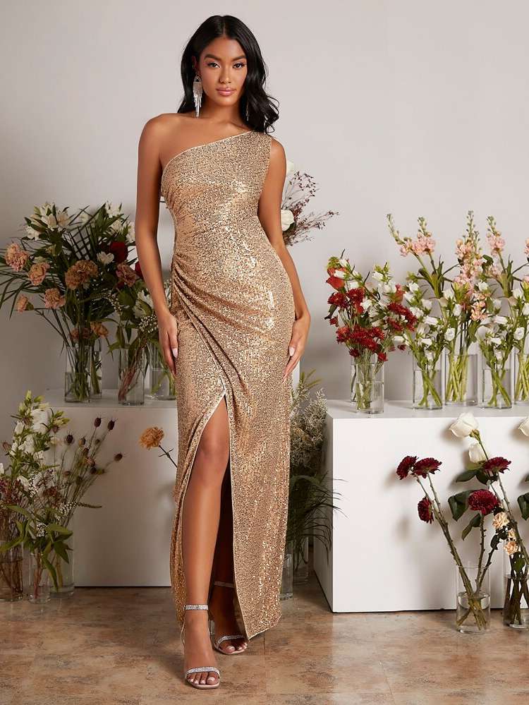 Glamorous Ruched Champagne Maxi Women Wedding Party Wear 3607