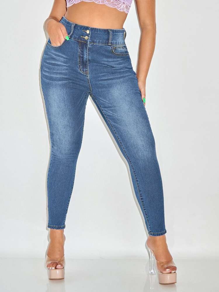 Dark Wash  Button Plus Size Jeans 1332