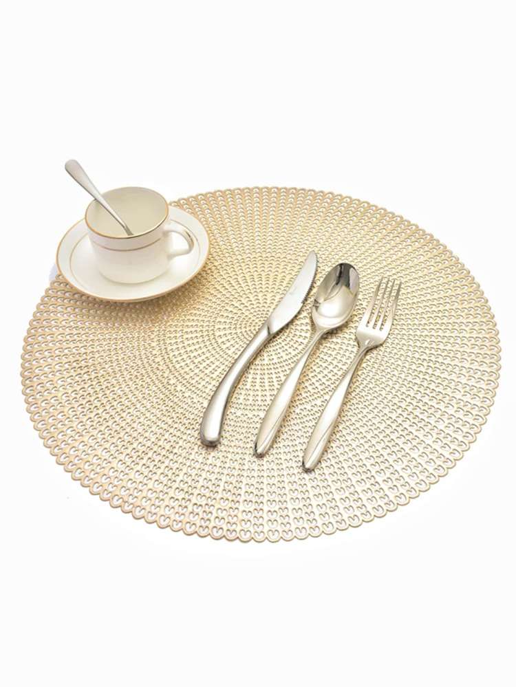  Gold  Place Mats 319