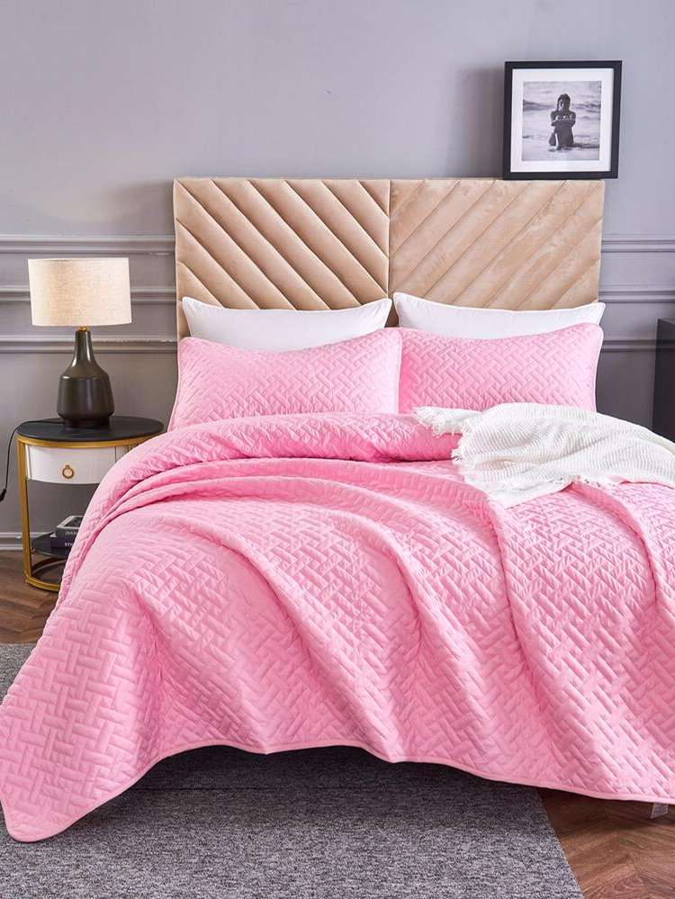   Bedding 7756