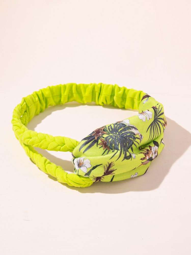 Floral Twist Green Apparel Accessories 398