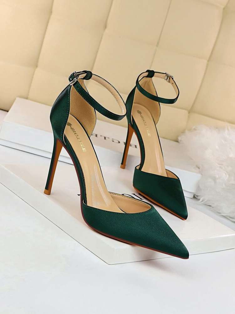   Women Pumps 818