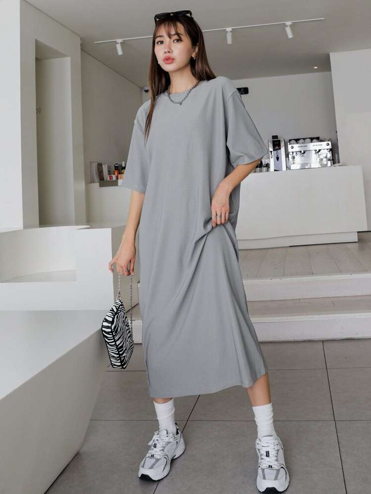  Loose Round Neck Half Sleeve Women Dresses 916