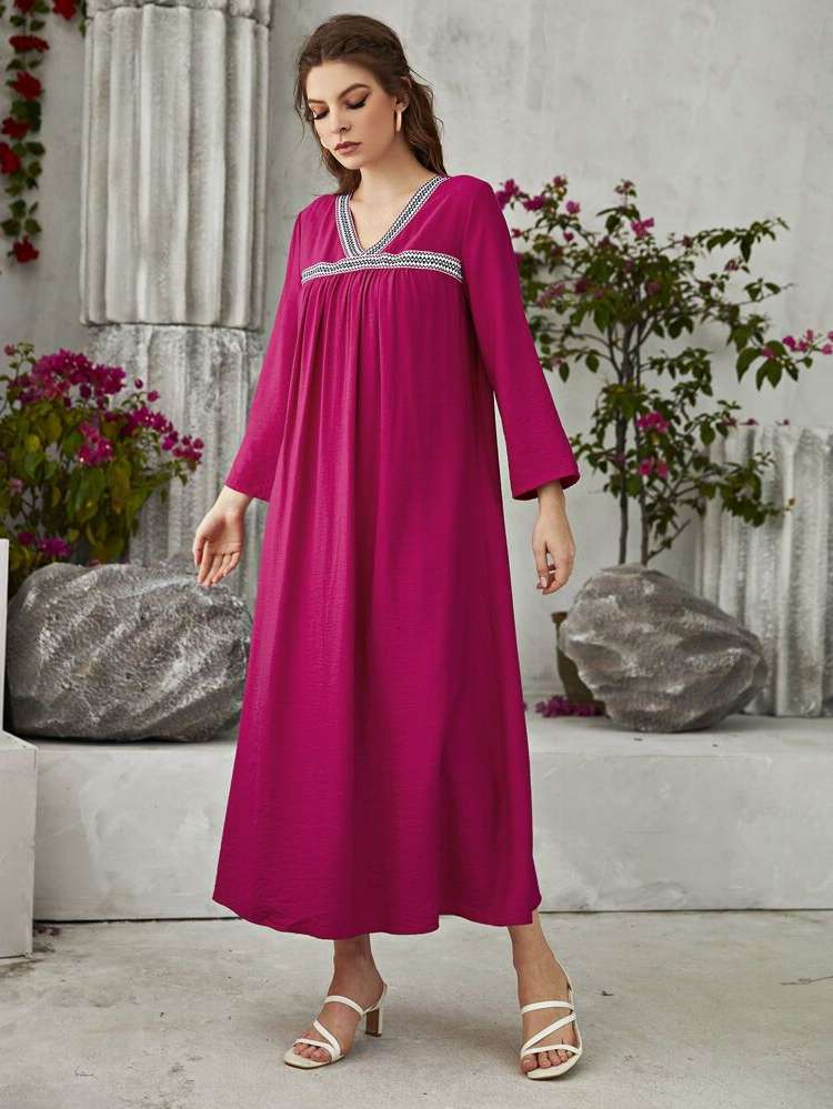 Tape Modest Geometric Arabian Dresses 8563