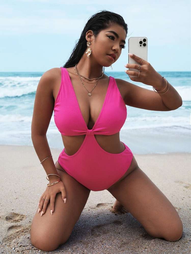  Plain Sexy Plus Size Swimwear 5806