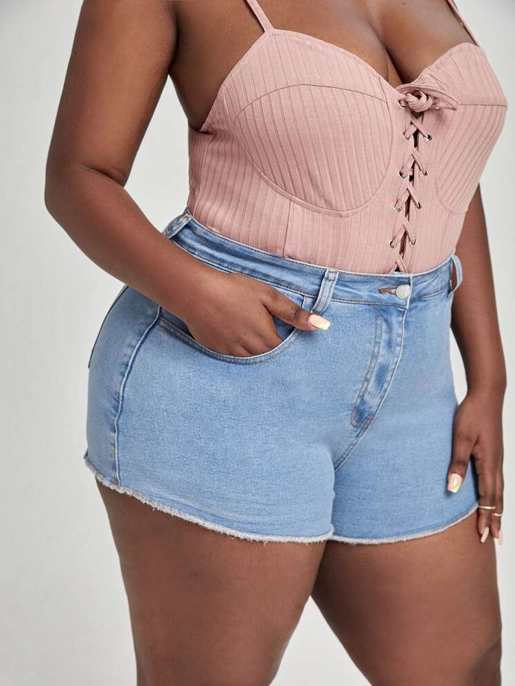  Light Wash  Plus Size Denim Shorts 5777