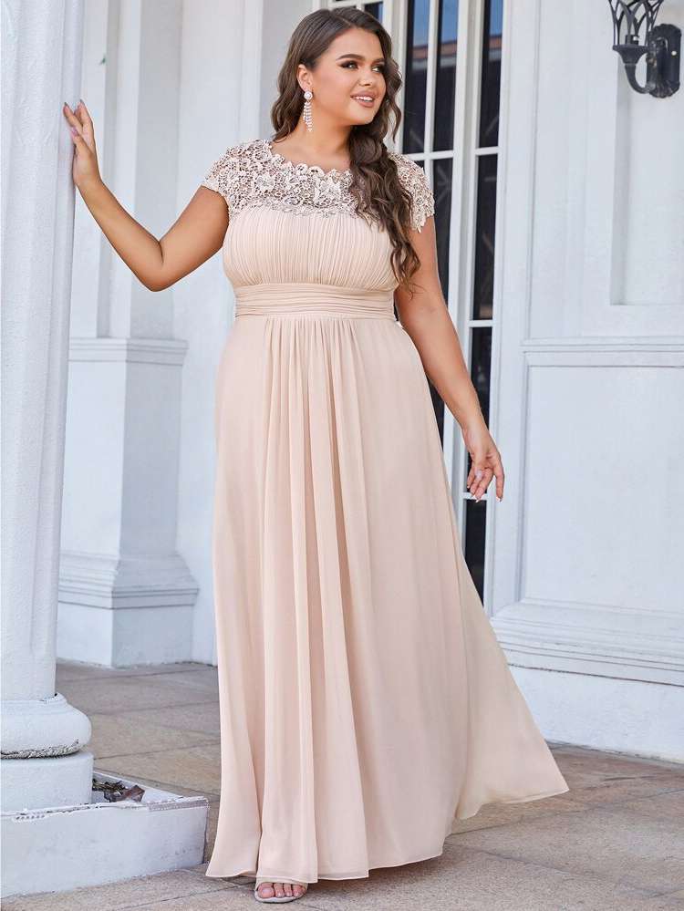 Ruched Bust Cap Sleeve Regular Fit Plus Size Wedding Party Wear 1720