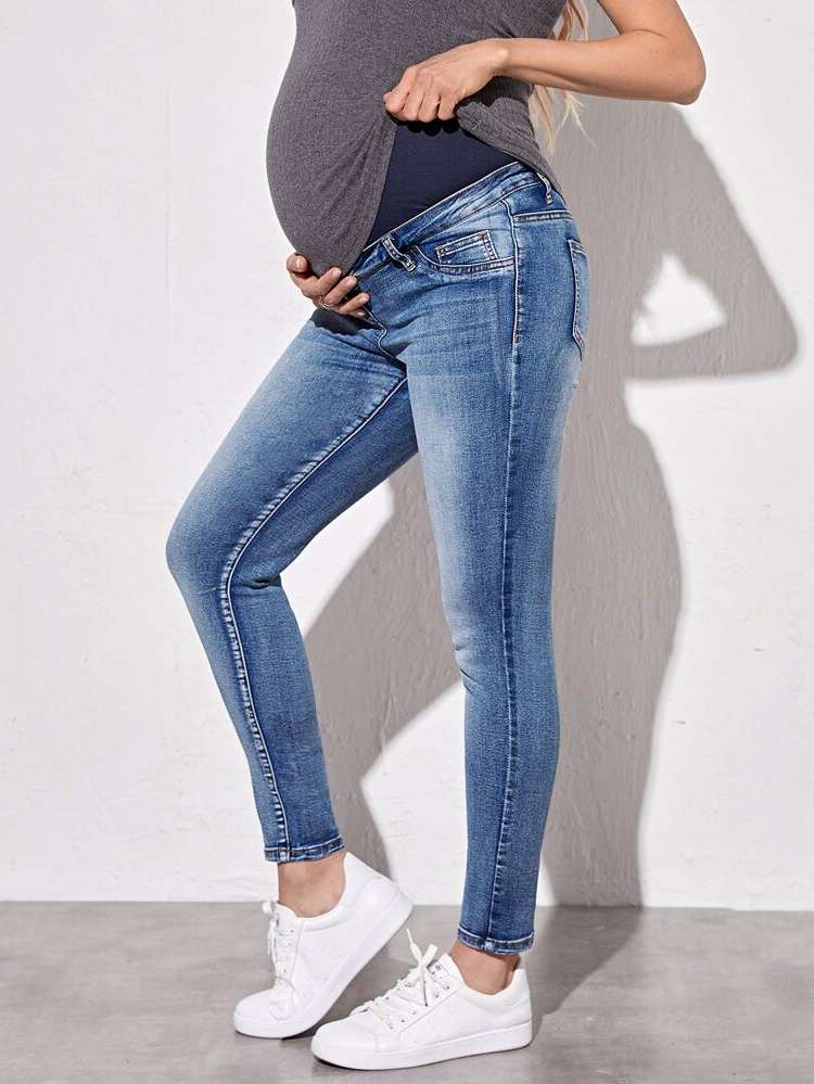 Medium Wash Slim Fit Baby  Mom 7234