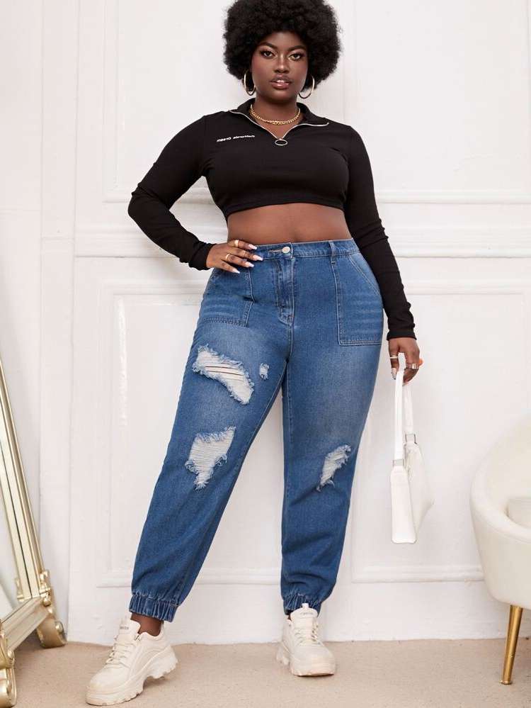 Cropped Medium Wash Regular Fit Plus Size Jeans 707