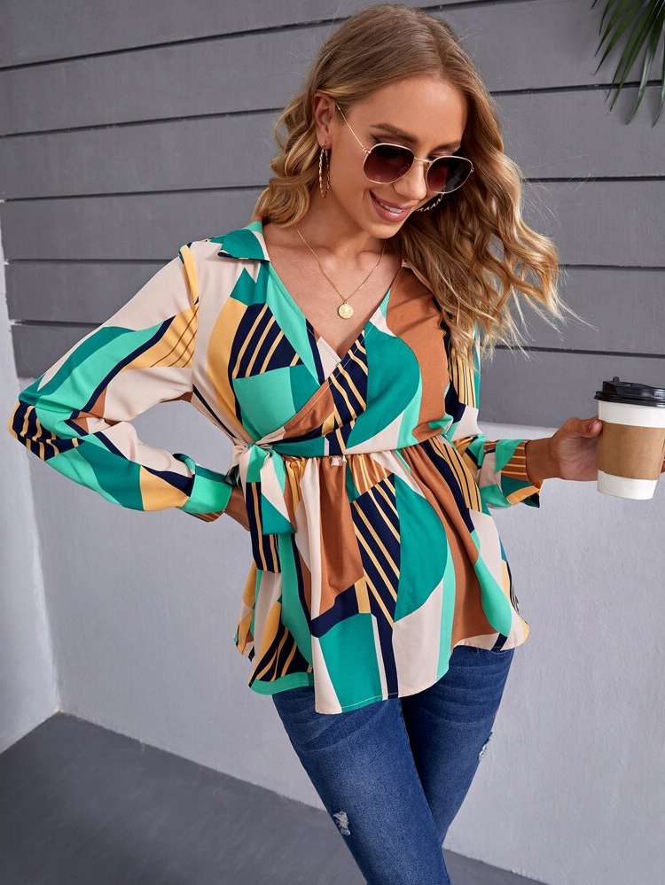 Long Sleeve Geometric Collar Maternity Tops 1894