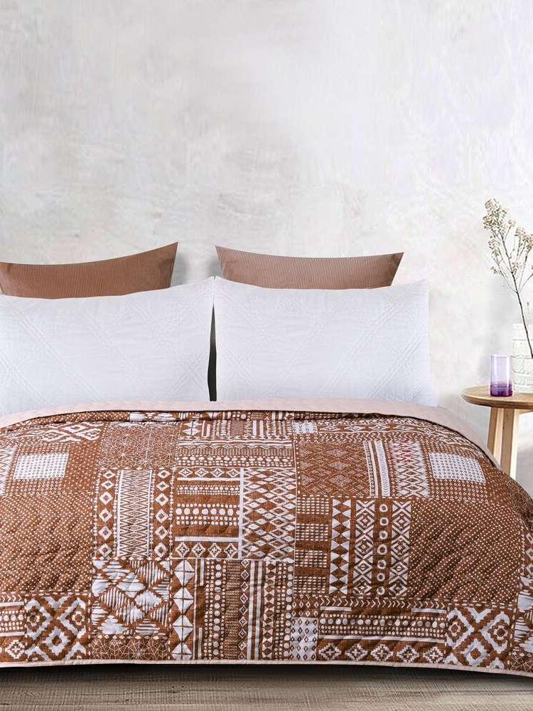   Bedding 9172