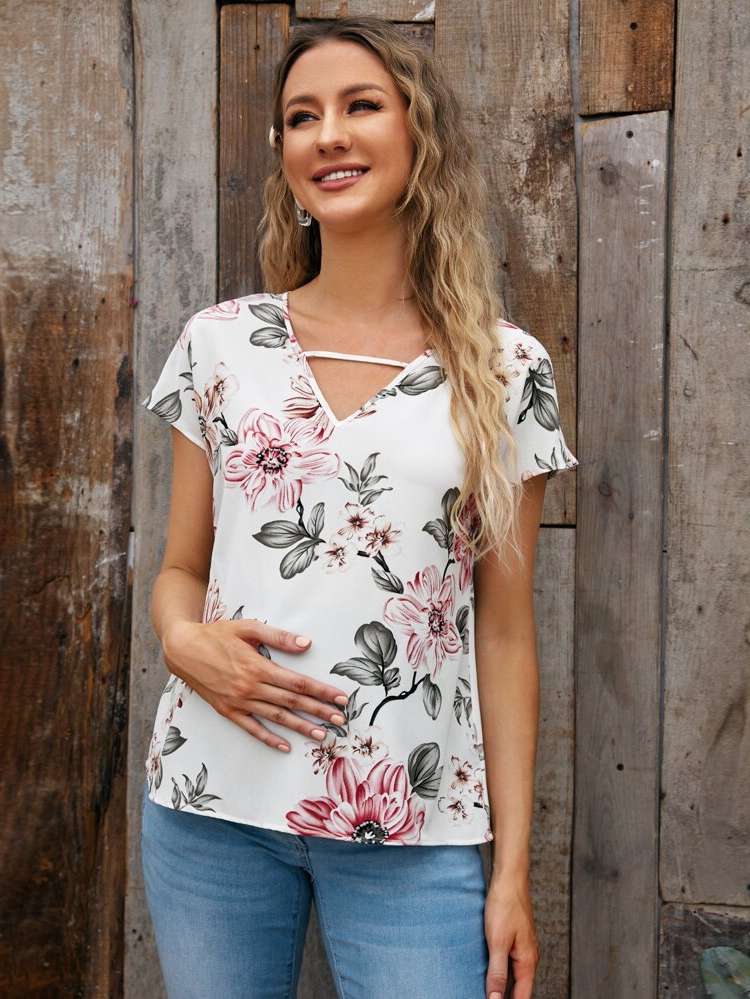 Regular V neck Multicolor Short Sleeve Maternity Blouses 9454