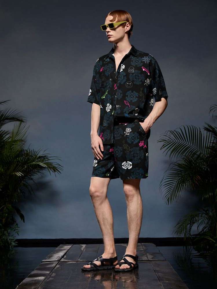 Regular Fit Floral Vacation Multicolor Men Shorts 8132