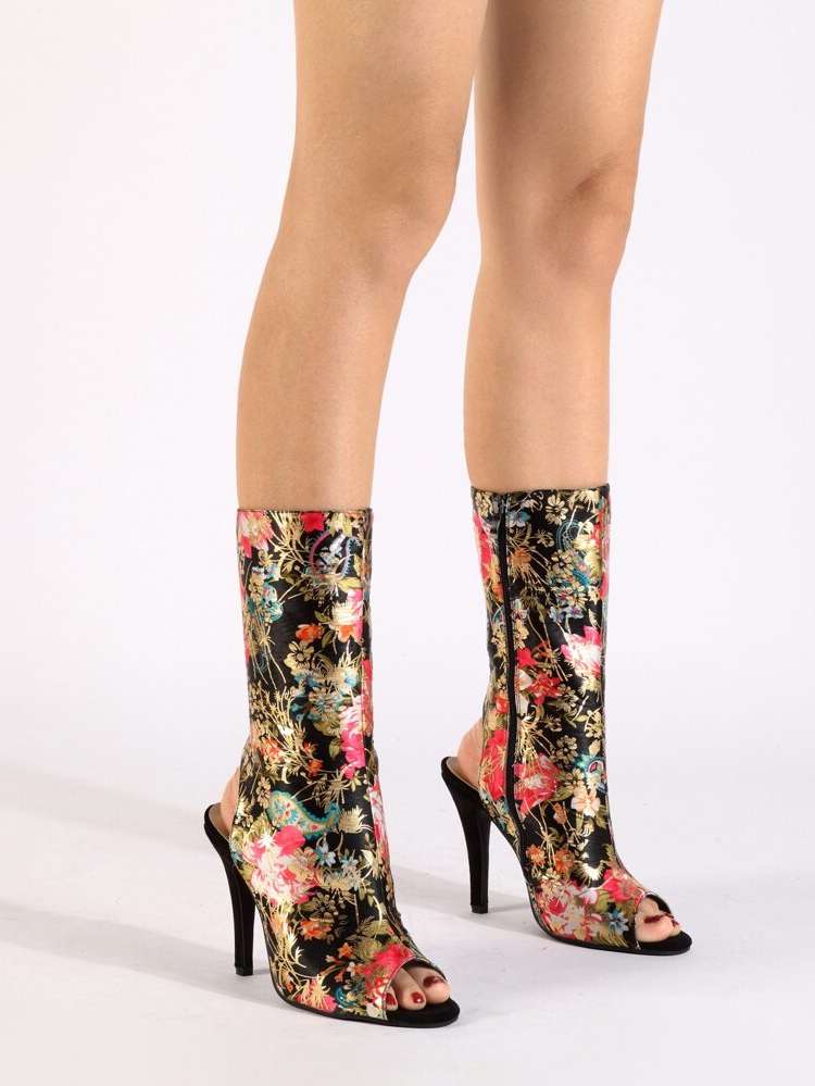  Cut Out Women Boots 6714