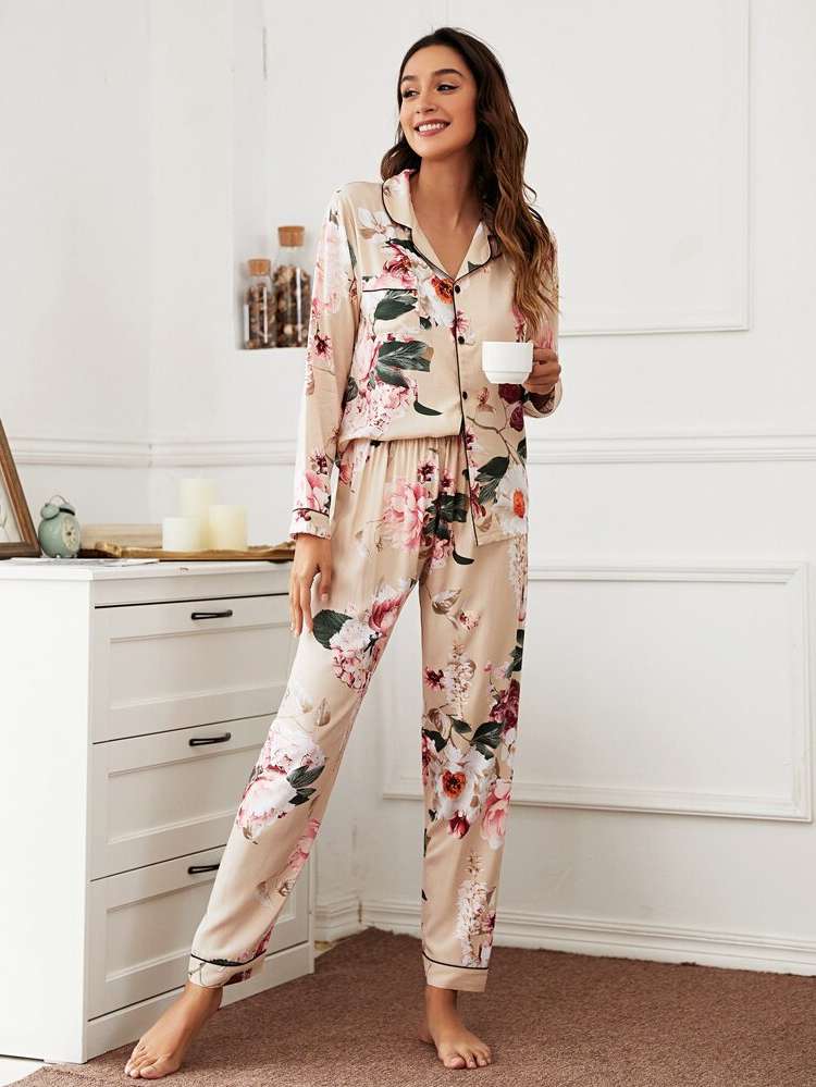 Button Front Elegant Floral Underwear  Sleepwear 5008