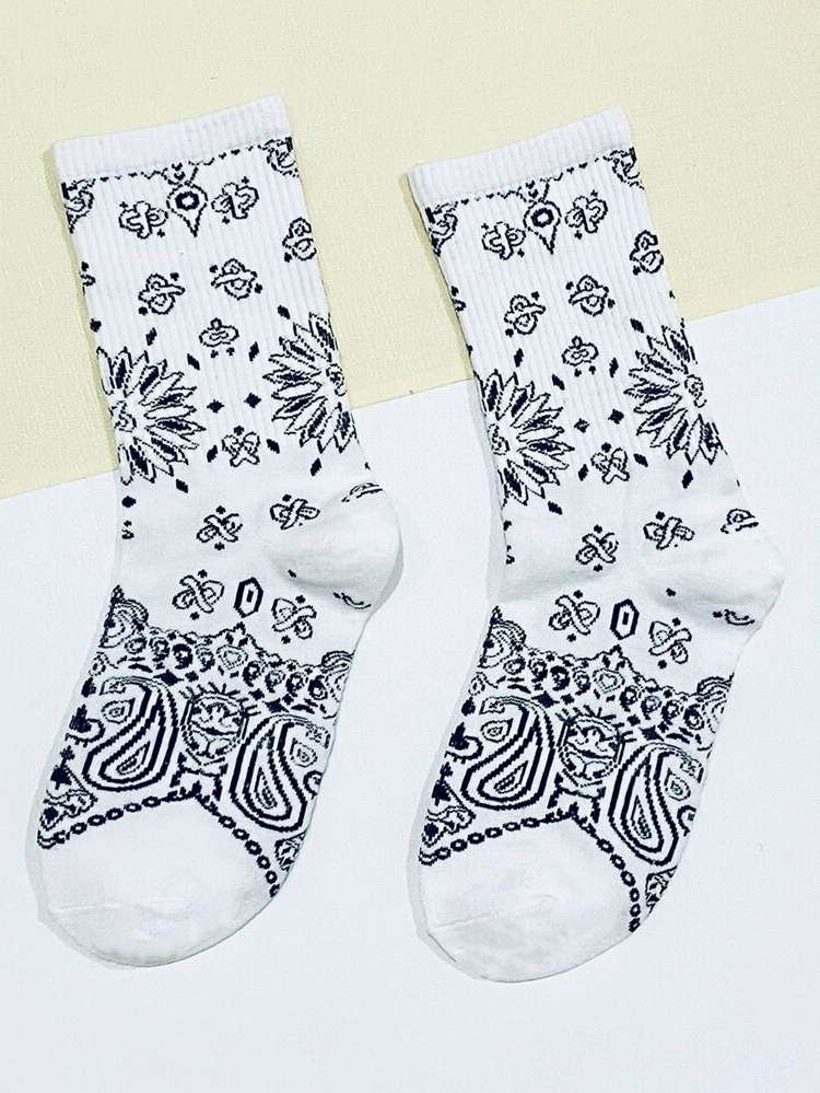   Paisley Men Socks 5497