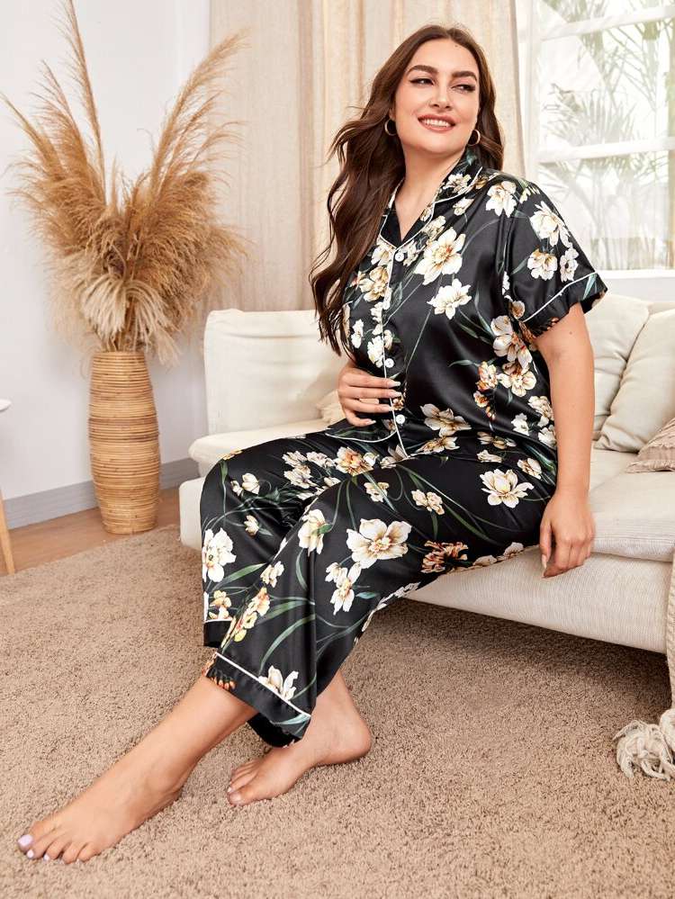  Multicolor Short Sleeve Floral Plus Size Pajama Sets 583