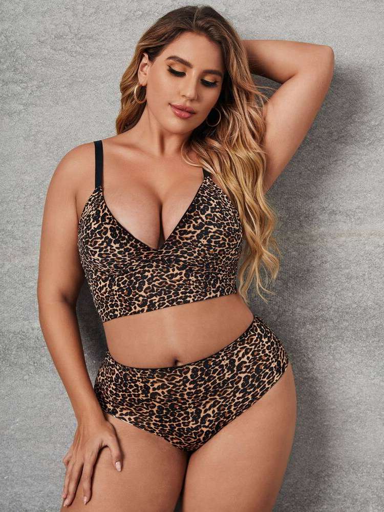   Plus Size Bra  Panty Sets 8841