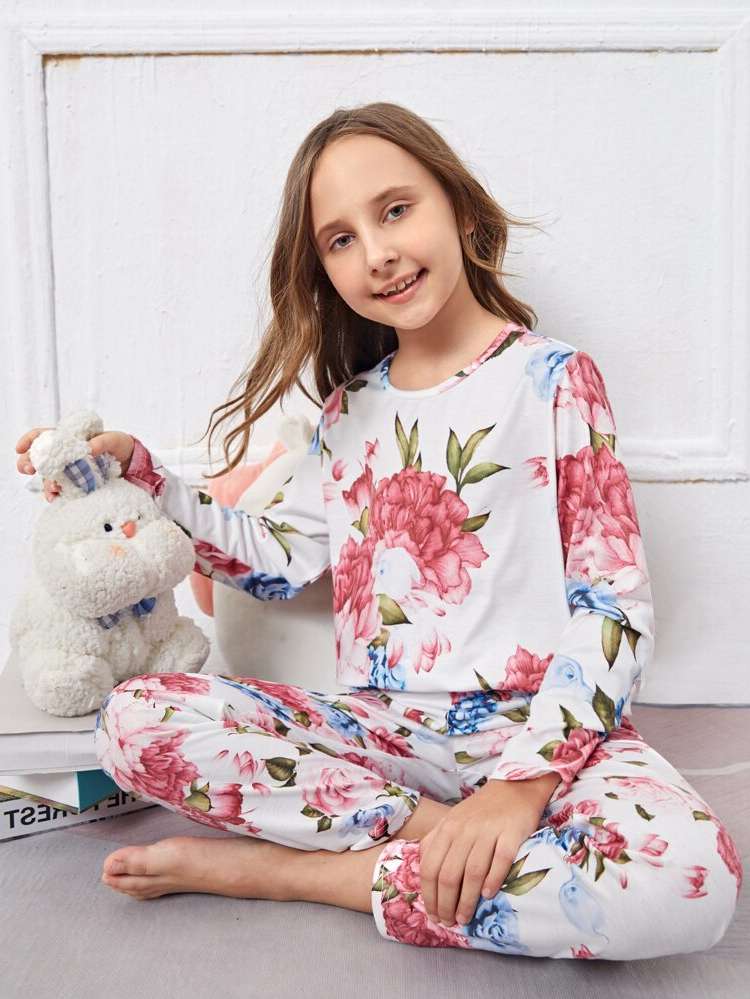 Multicolor  Round Neck Girls Loungewear 870