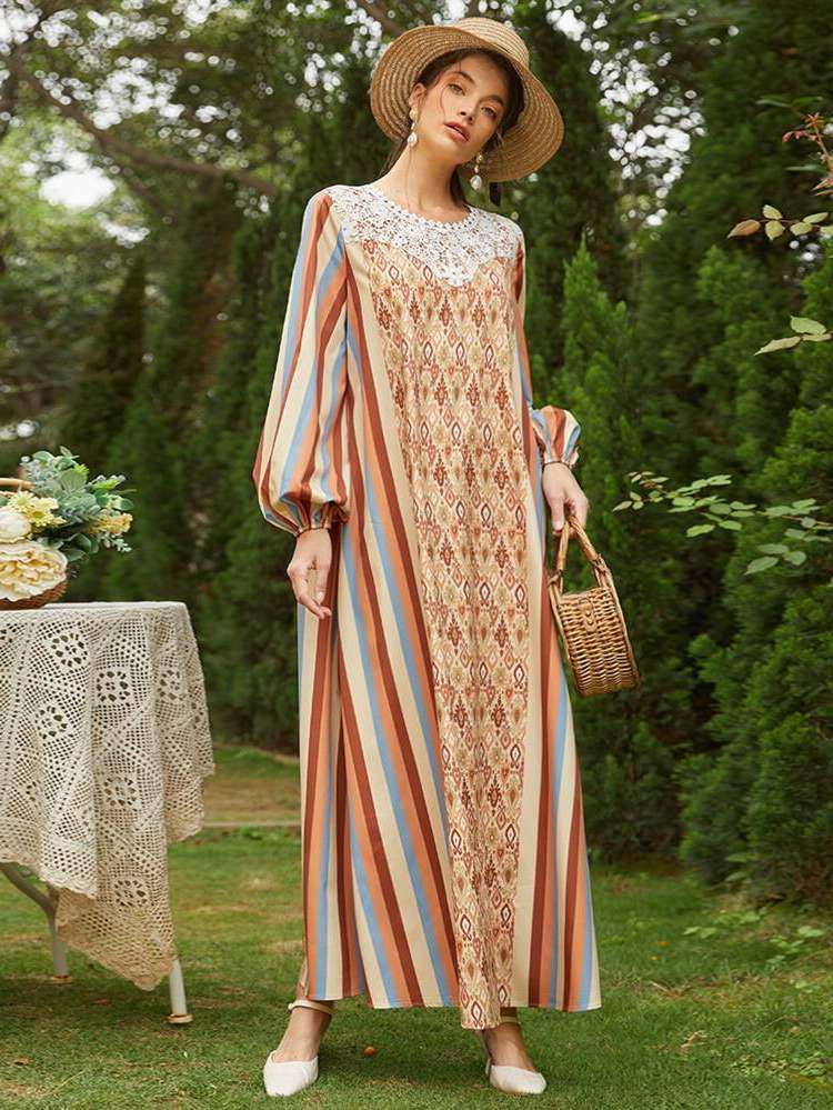 Boho Geometric Round Neck Arabian Wear 2230