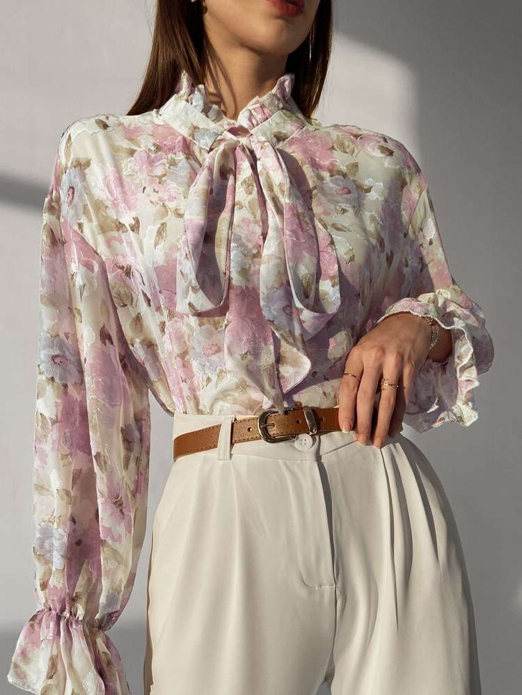 Regular Fit Long Sleeve Floral Women Blouses 8153