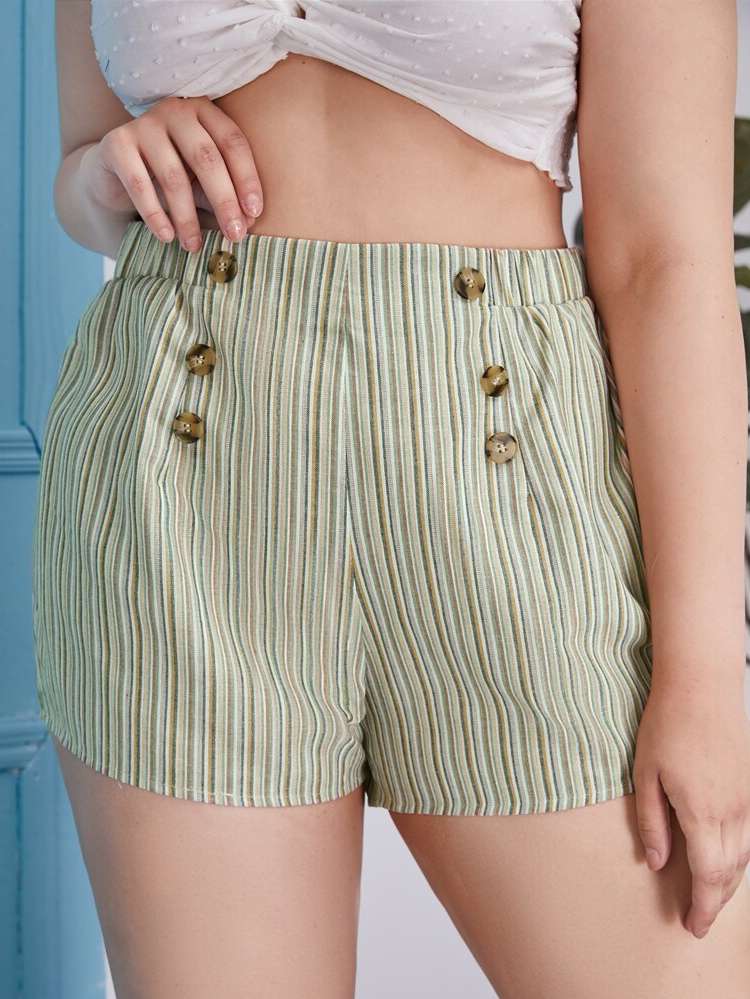 Striped Regular Fit Plus Size Shorts 3871