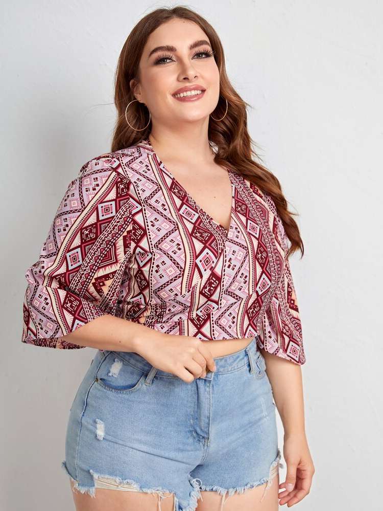 Regular Fit Tie Back V neck Geometric Plus Size Tops 3792