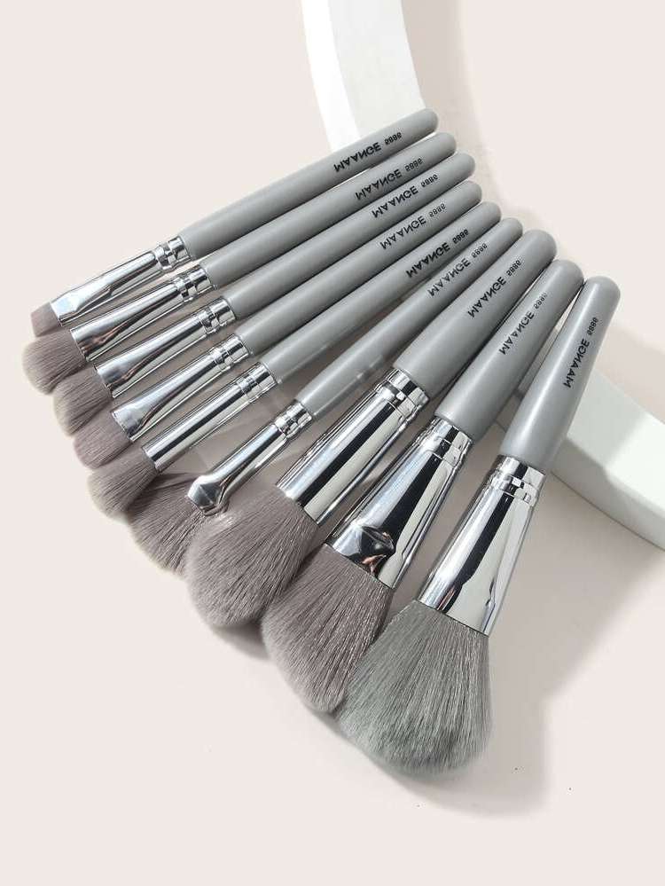   Makeup Brushes 523