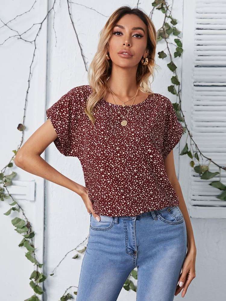 Red and White Round Neck Ditsy Floral Short Sleeve Women Tops, Blouses  Tee 3121