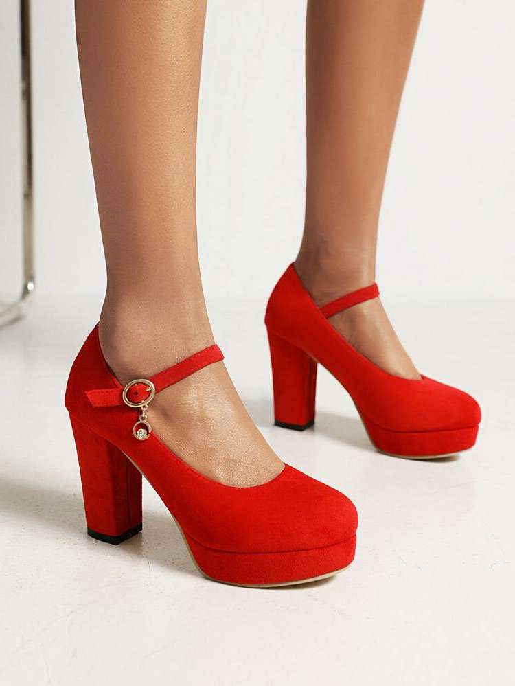  Fashionable Plain Red Women Pumps 683