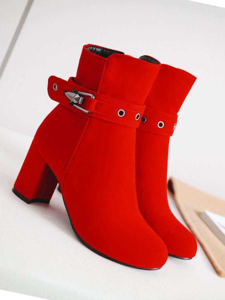  Red Buckle Fashionable Shoes 597