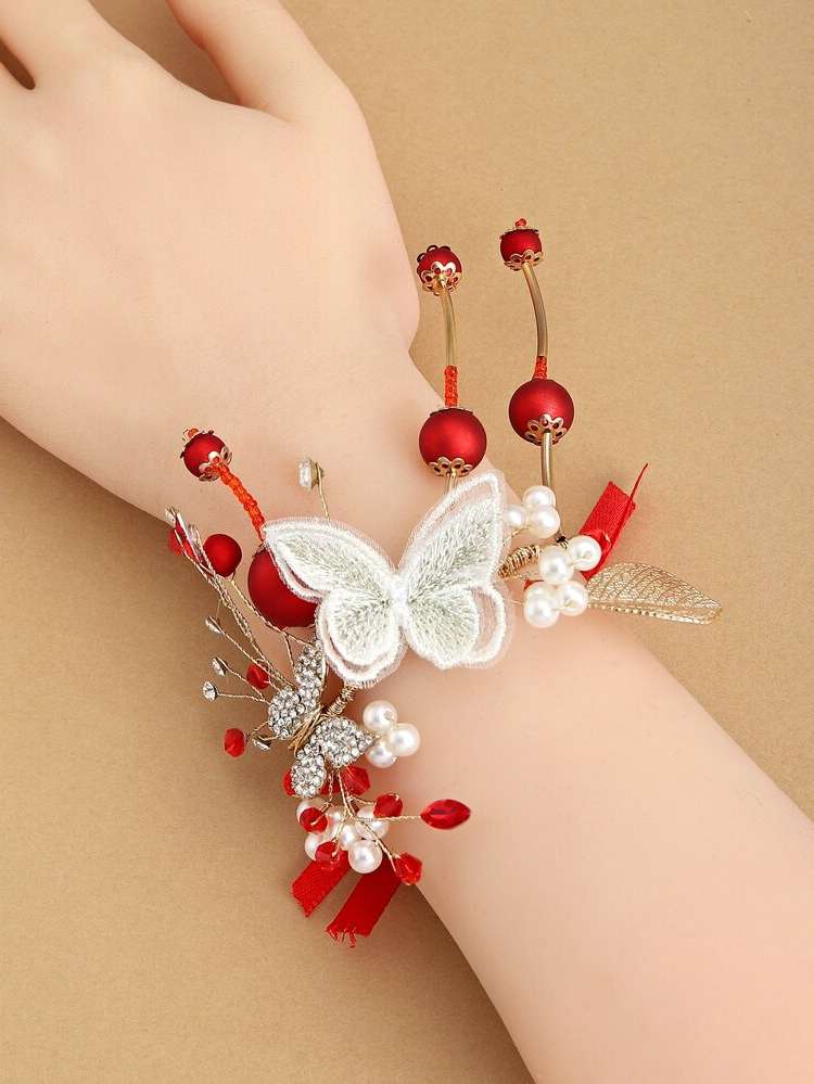   Wrist Corsage 8468