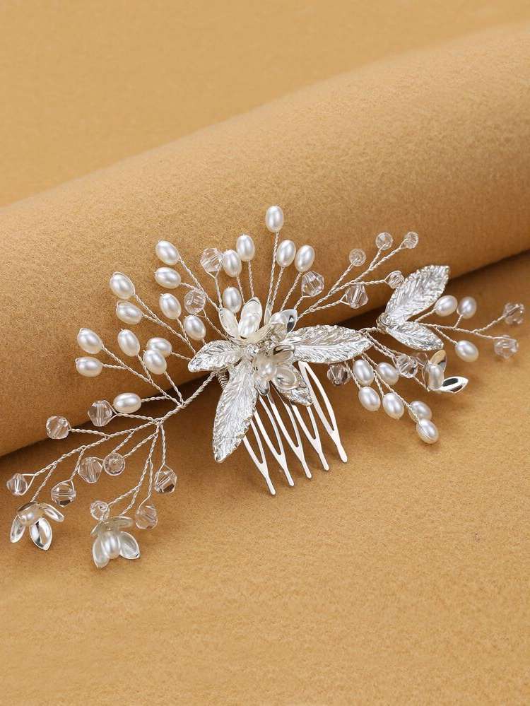   Silver Wedding Accessories 1403