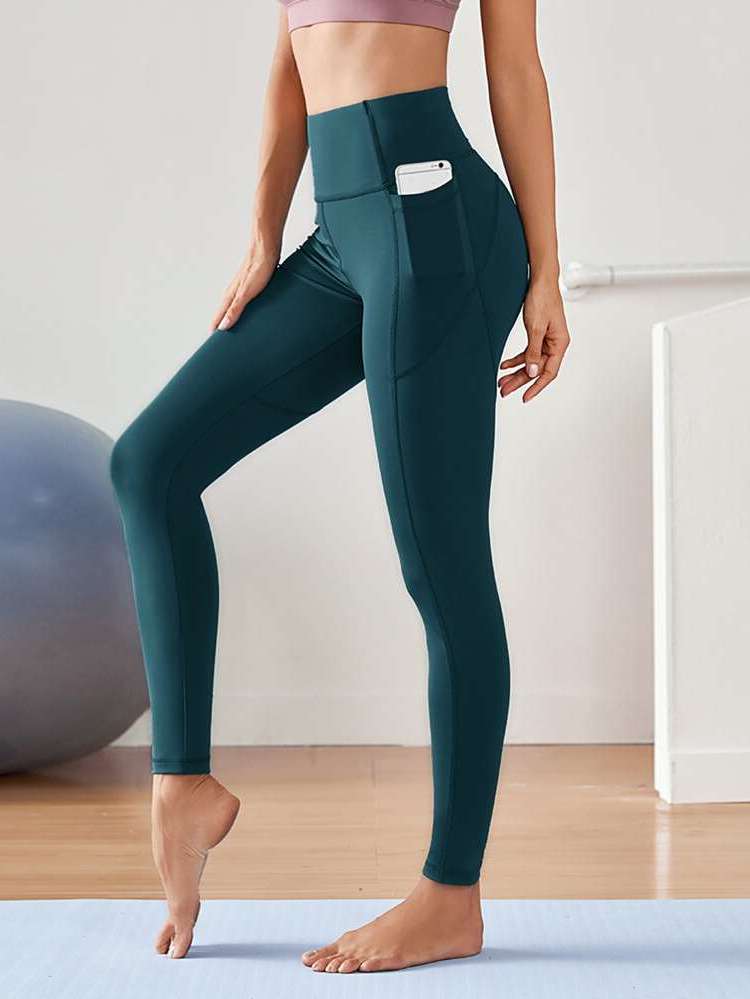 Cropped Teal Blue Sports 3771