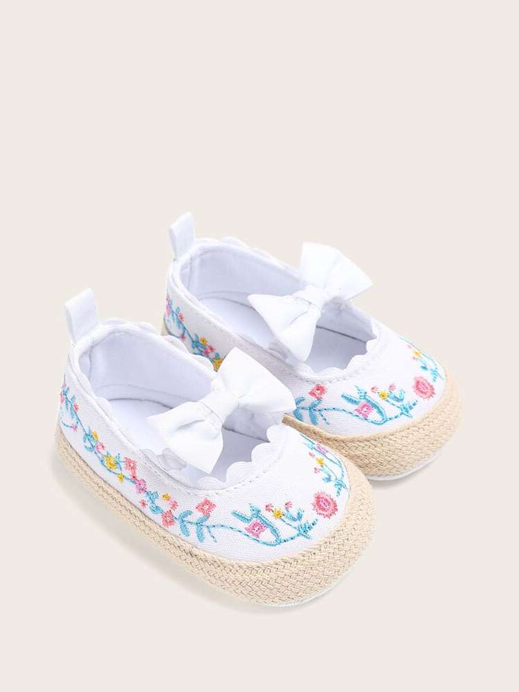  White Baby Flats 216