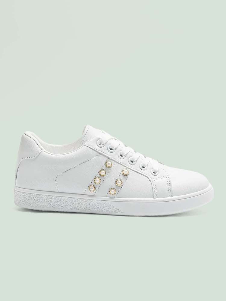 White Plain Shoes 3437