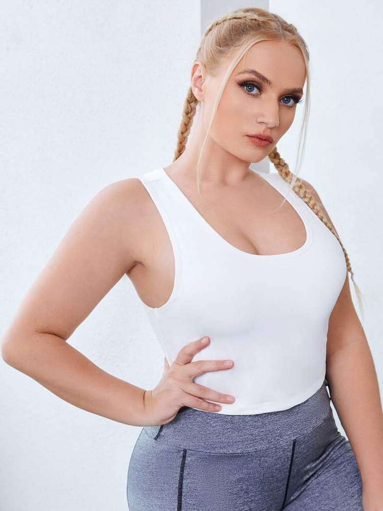   Plus Size Sports Bras 1589