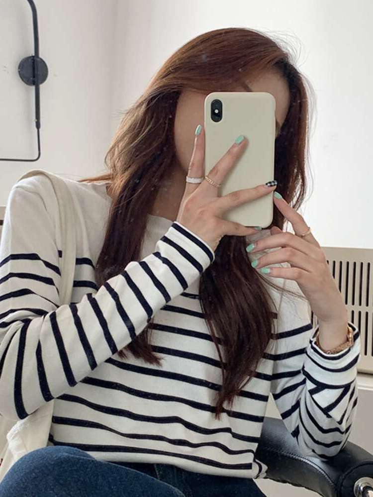 Casual Striped Round Neck Women Clothing 9527